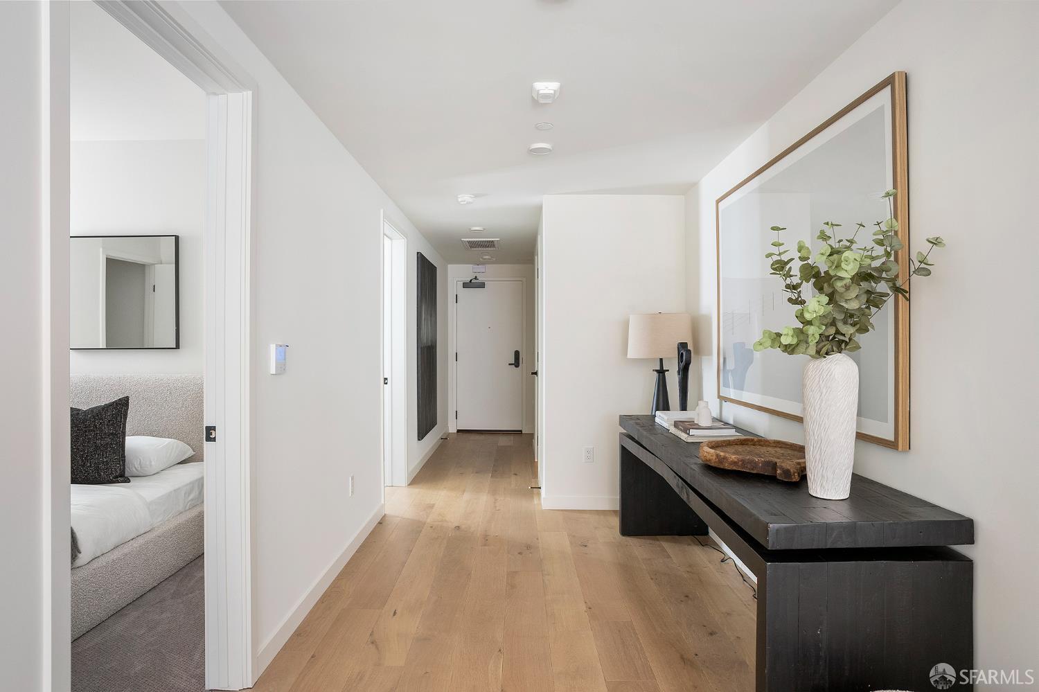Detail Gallery Image 13 of 31 For 915 North Point St #206,  San Francisco,  CA 94109 - 3 Beds | 2 Baths