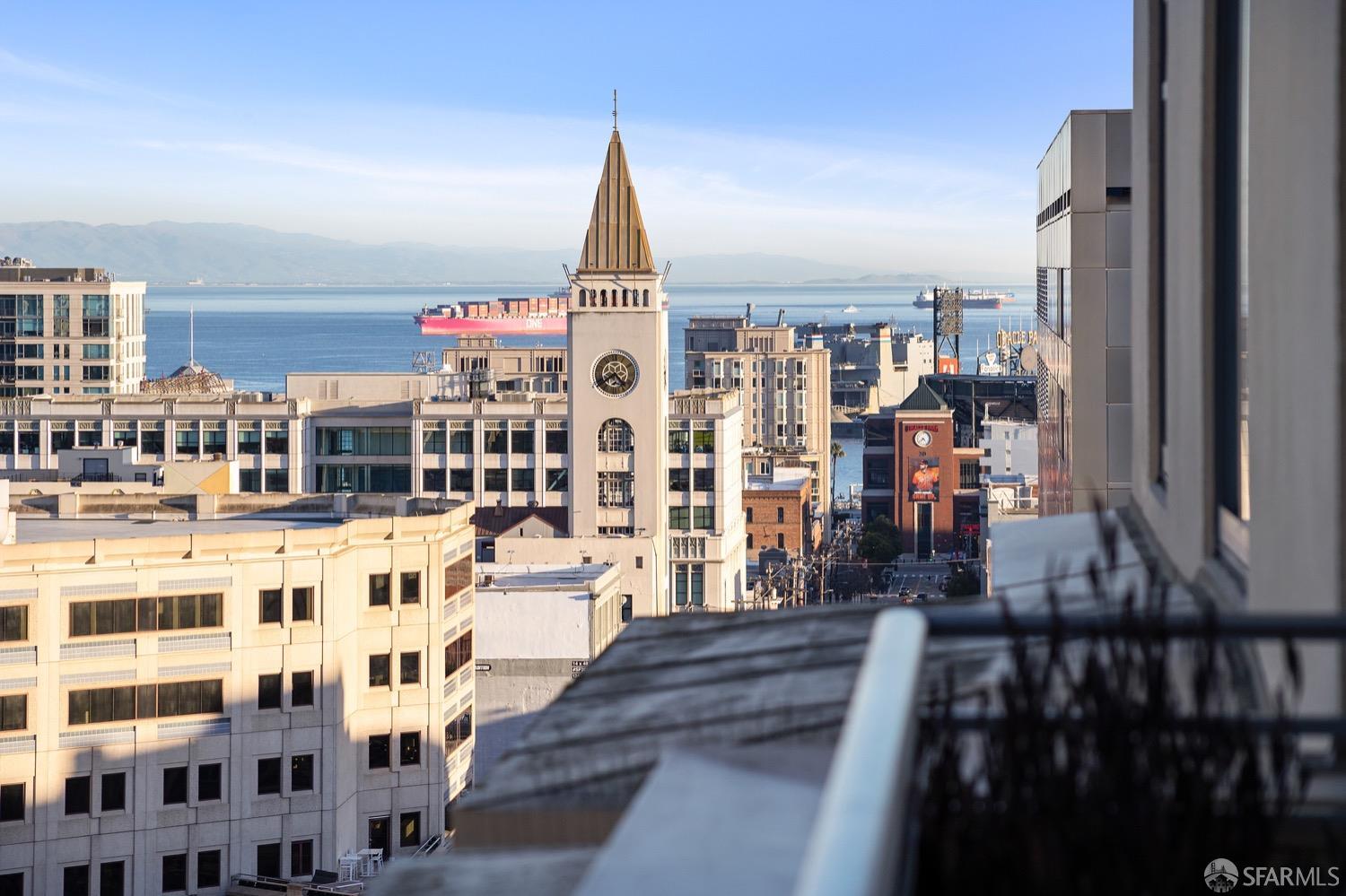 Detail Gallery Image 29 of 38 For 246 2nd St #1701,  San Francisco,  CA 94105 - 3 Beds | 3 Baths