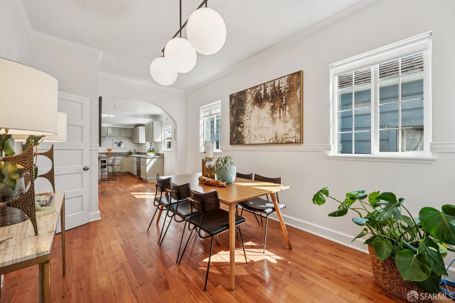 Detail Gallery Image 9 of 64 For 647 Athens St, San Francisco,  CA 94112 - 3 Beds | 2 Baths