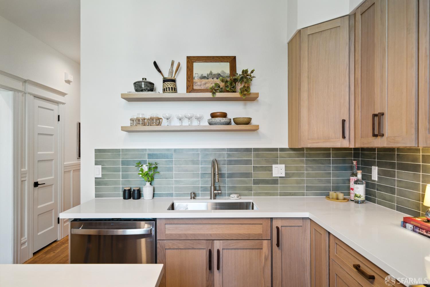 Detail Gallery Image 14 of 30 For 125 Ord St, San Francisco,  CA 94114 - 2 Beds | 1 Baths