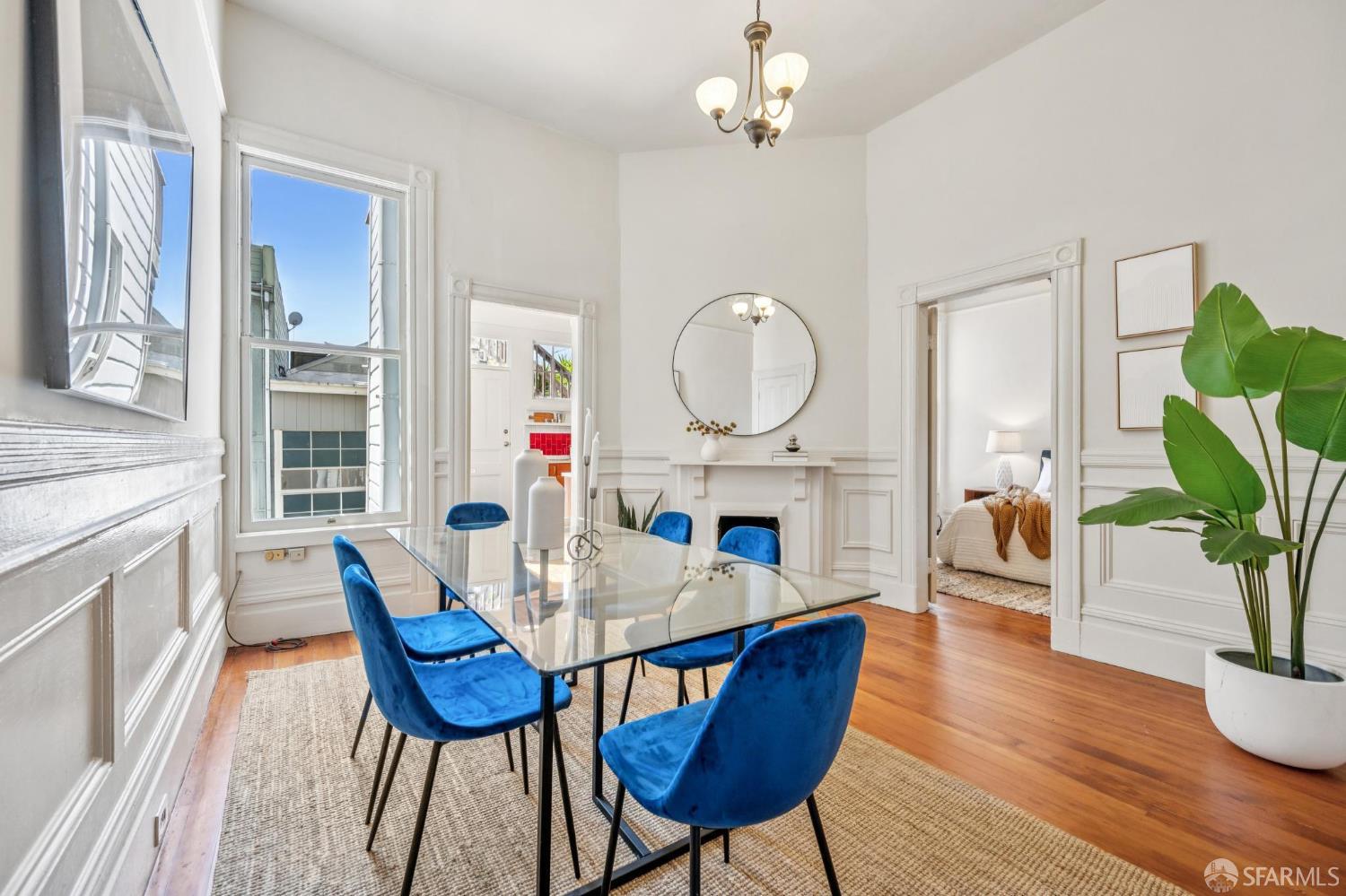 Detail Gallery Image 8 of 42 For 565 Haight St, San Francisco,  CA 94117 - 2 Beds | 1 Baths