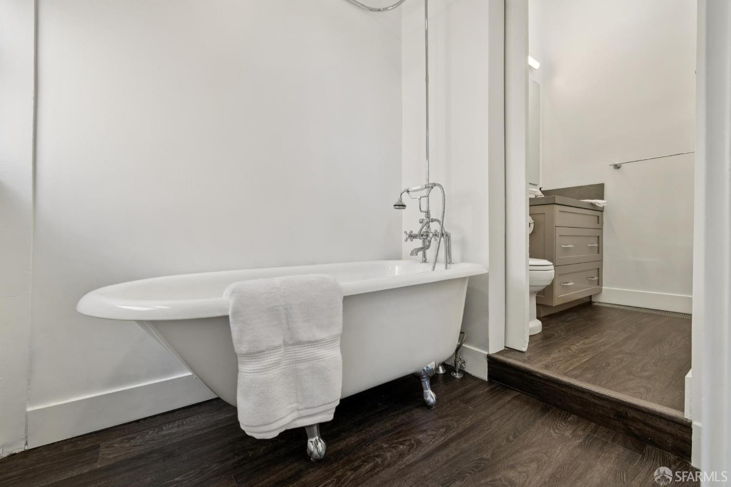 Detail Gallery Image 25 of 36 For 264 Clinton Park St, San Francisco,  CA 94103 - 3 Beds | 1 Baths