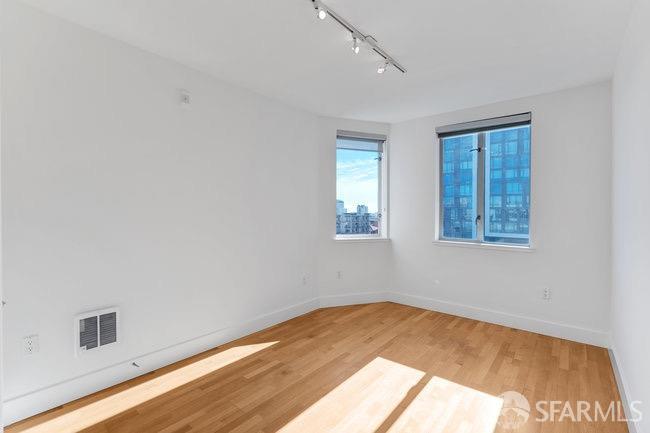 Detail Gallery Image 17 of 49 For 1635 California St #61,  San Francisco,  CA 94109 - 2 Beds | 2 Baths