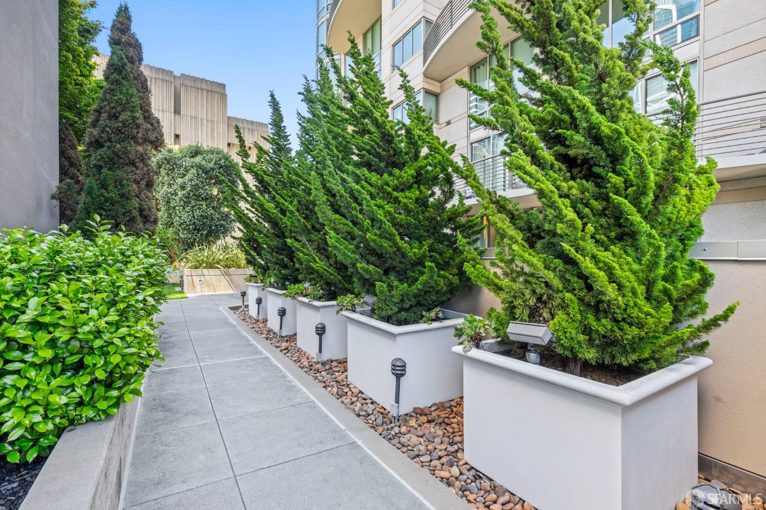Photo #61: 425064635 Listing: Photo #61
