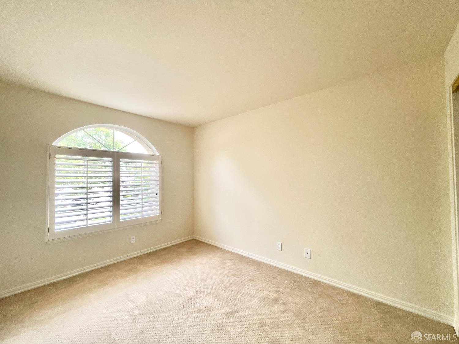 Detail Gallery Image 25 of 25 For 101 Grassmere Cir, San Ramon,  CA 94582 - 3 Beds | 2/1 Baths