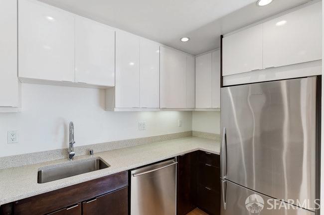 Detail Gallery Image 14 of 49 For 1635 California St #61,  San Francisco,  CA 94109 - 2 Beds | 2 Baths