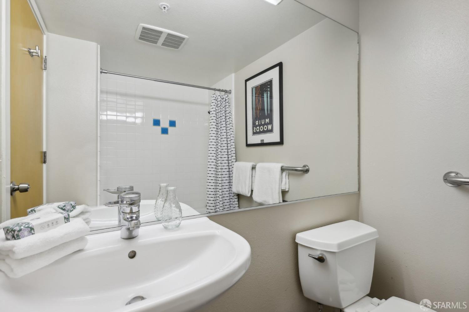 Detail Gallery Image 19 of 45 For 18 Lansing St #205,  San Francisco,  CA 94105 - 2 Beds | 2 Baths