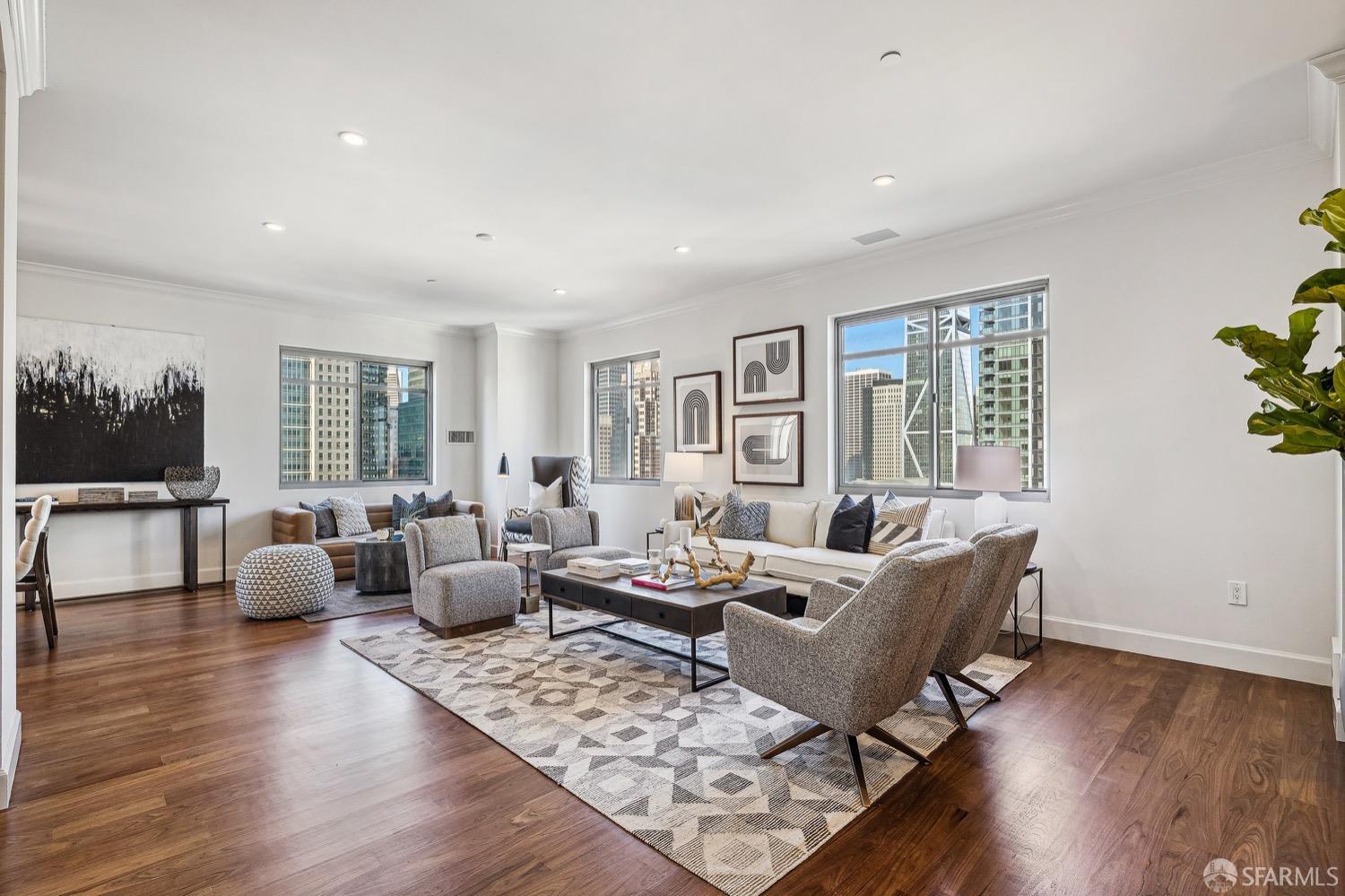 Detail Gallery Image 3 of 38 For 246 2nd St #1701,  San Francisco,  CA 94105 - 3 Beds | 3 Baths
