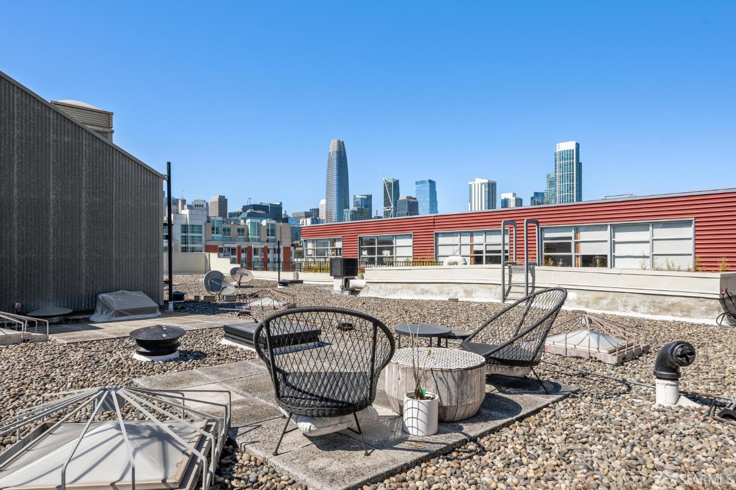 Detail Gallery Image 59 of 61 For 601 4th St #304,  San Francisco,  CA 94107 - 2 Beds | 1 Baths