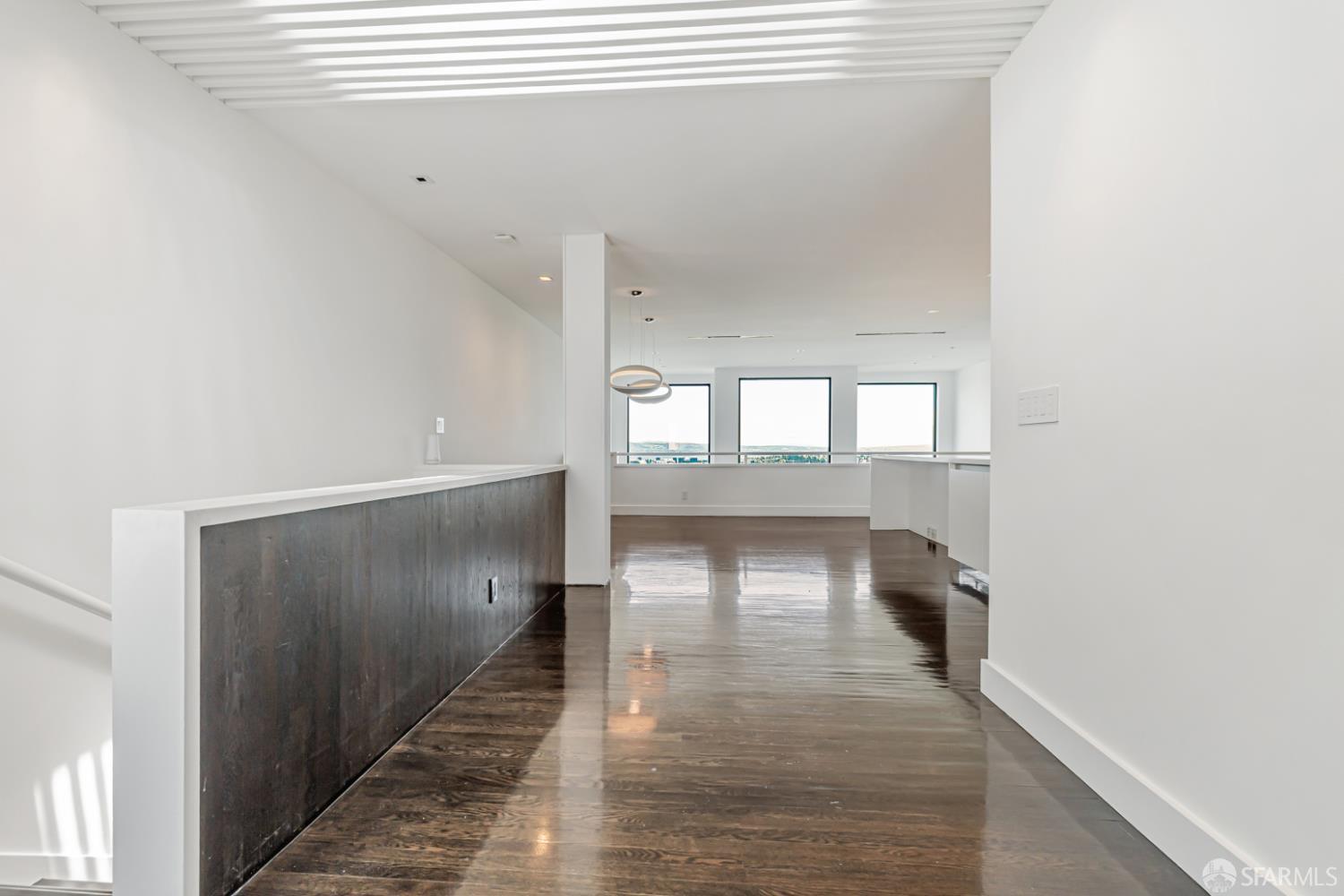 Detail Gallery Image 9 of 54 For 69 Uranus Ter, San Francisco,  CA 94114 - 3 Beds | 3 Baths