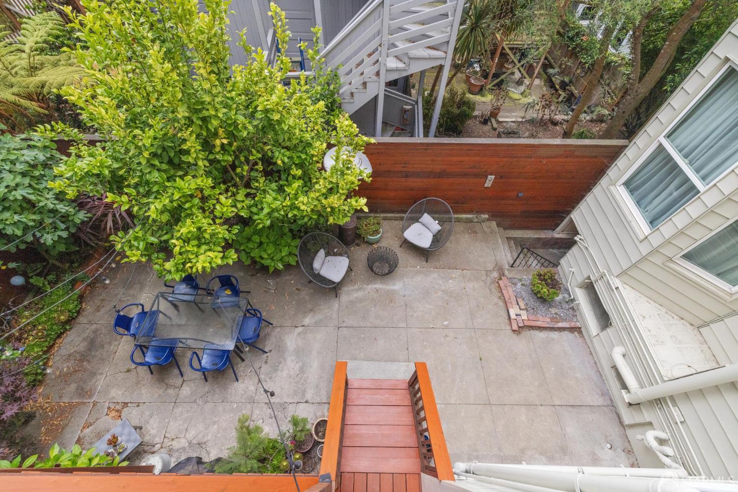Detail Gallery Image 34 of 39 For 726 Lyon St, San Francisco,  CA 94115 - 3 Beds | 2 Baths