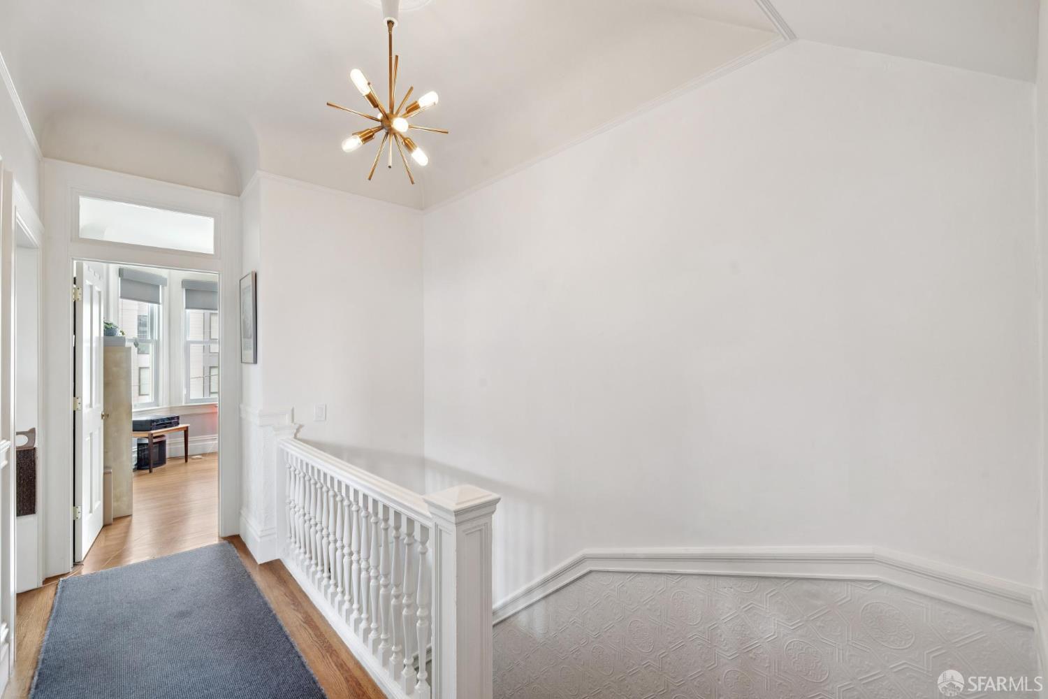 Detail Gallery Image 6 of 39 For 726 Lyon St, San Francisco,  CA 94115 - 3 Beds | 2 Baths