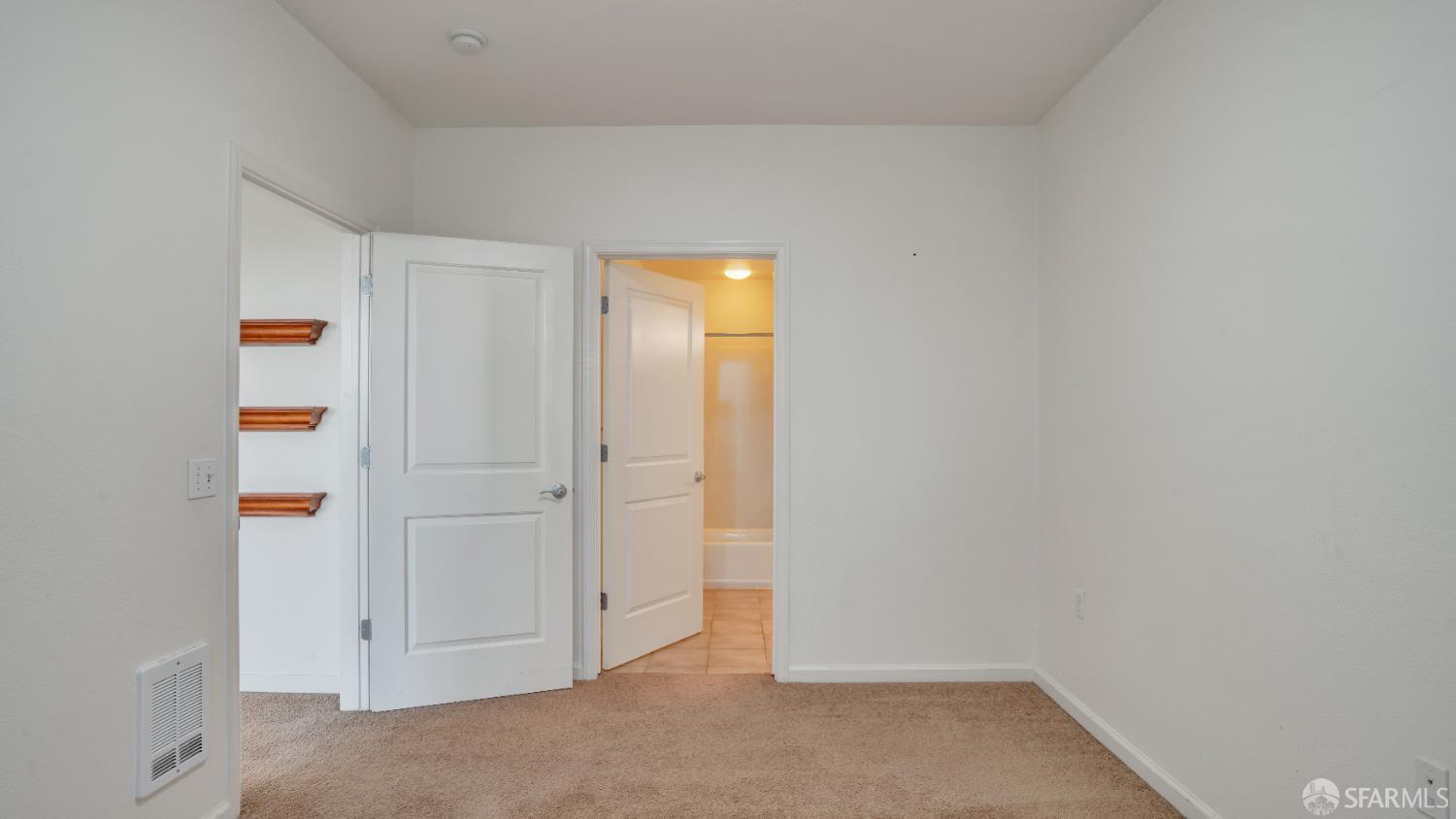 Detail Gallery Image 20 of 46 For 655 12th St #220,  Oakland,  CA 94607 - 2 Beds | 2 Baths