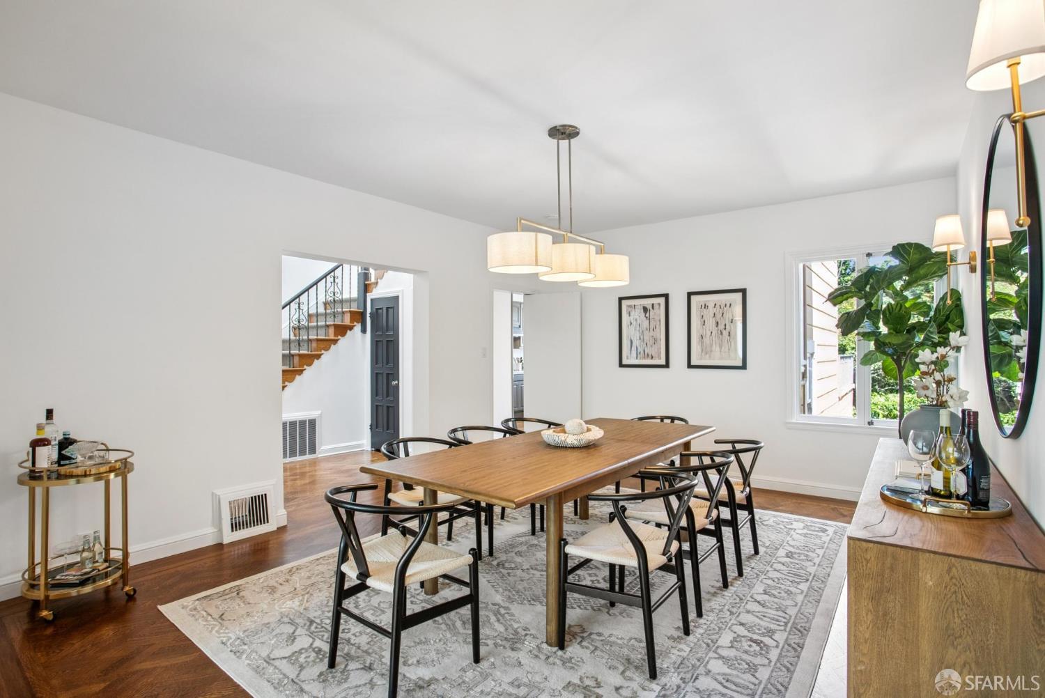 Detail Gallery Image 10 of 48 For 3720 Webster St, San Francisco,  CA 94123 - 3 Beds | 2/2 Baths