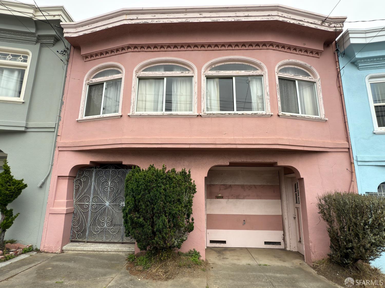 Detail Gallery Image 1 of 1 For 830 37th Ave, San Francisco,  CA 94121 - 2 Beds | 1 Baths