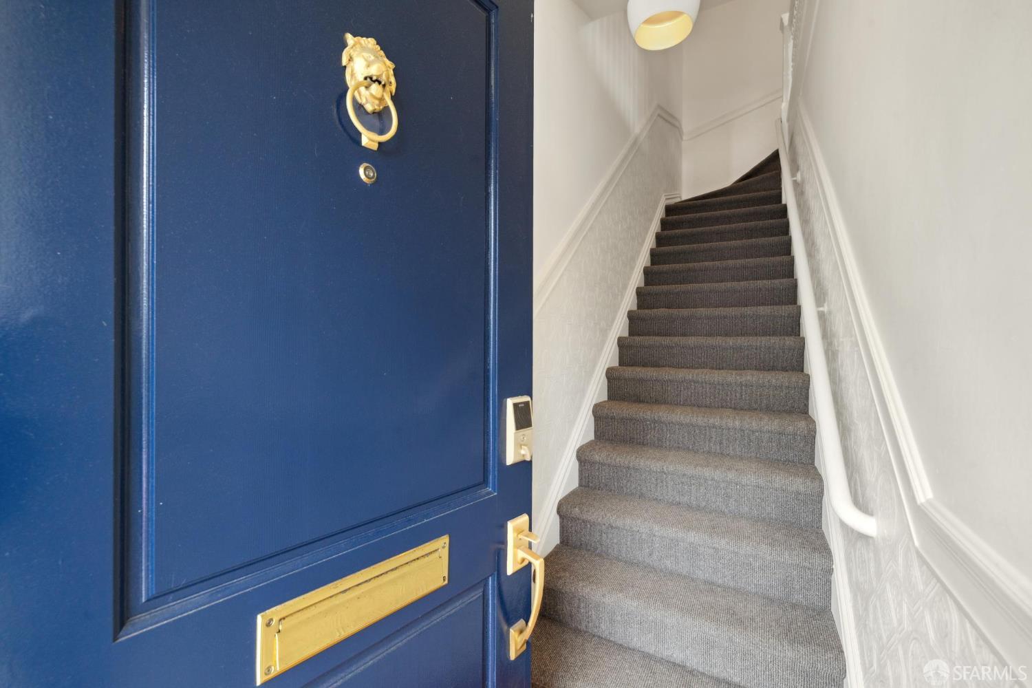 Detail Gallery Image 5 of 39 For 726 Lyon St, San Francisco,  CA 94115 - 3 Beds | 2 Baths