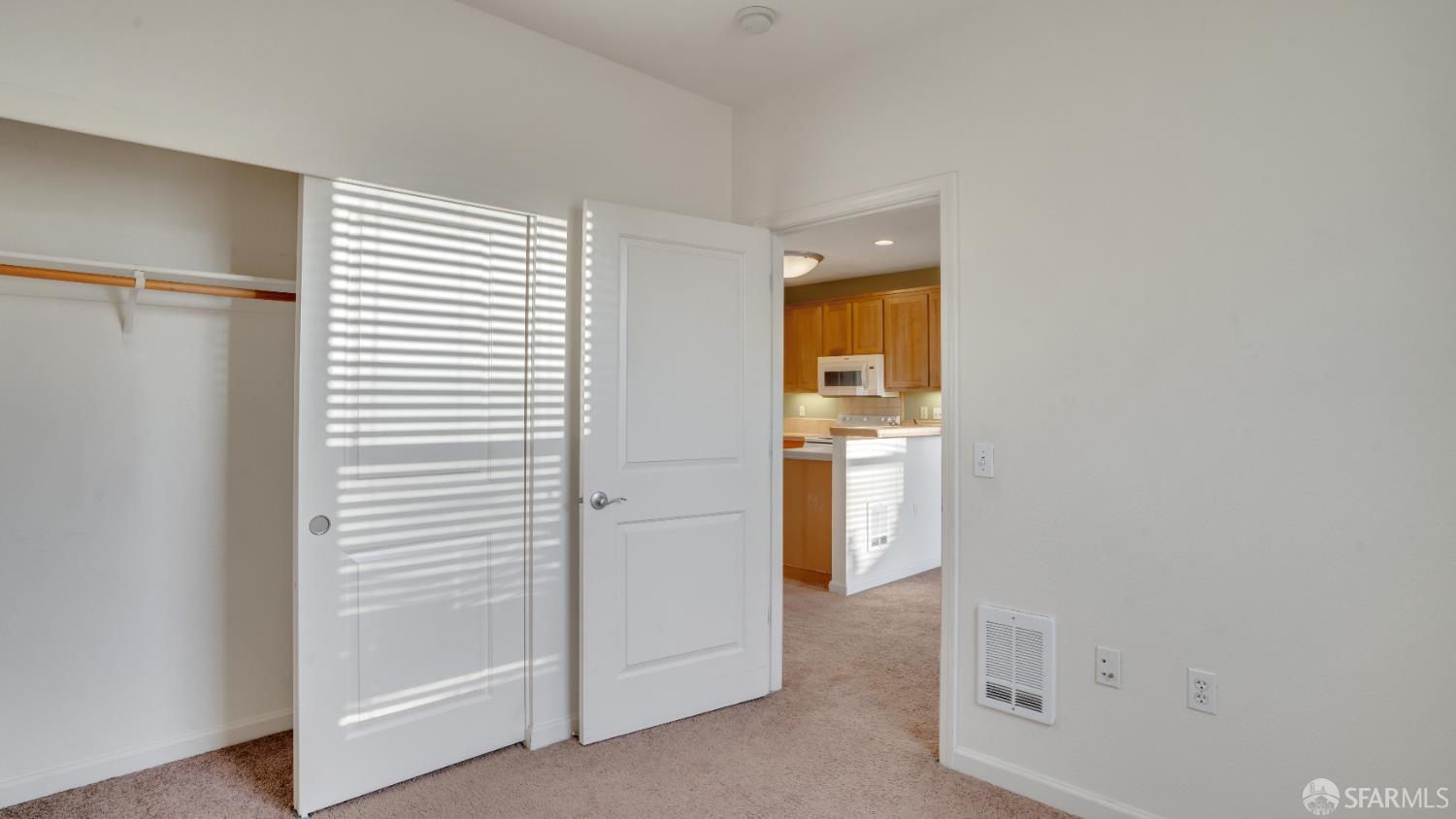 Detail Gallery Image 13 of 46 For 655 12th St #220,  Oakland,  CA 94607 - 2 Beds | 2 Baths