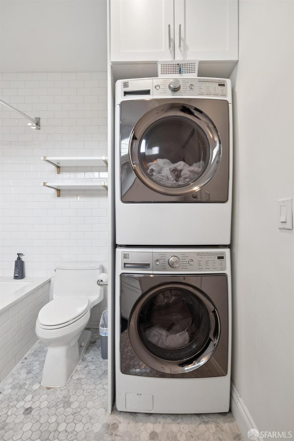Detail Gallery Image 32 of 39 For 726 Lyon St, San Francisco,  CA 94115 - 3 Beds | 2 Baths