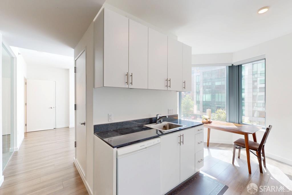 Detail Gallery Image 6 of 14 For 280 Spear St 3d,  San Francisco,  CA 94105 - 2 Beds | 1 Baths