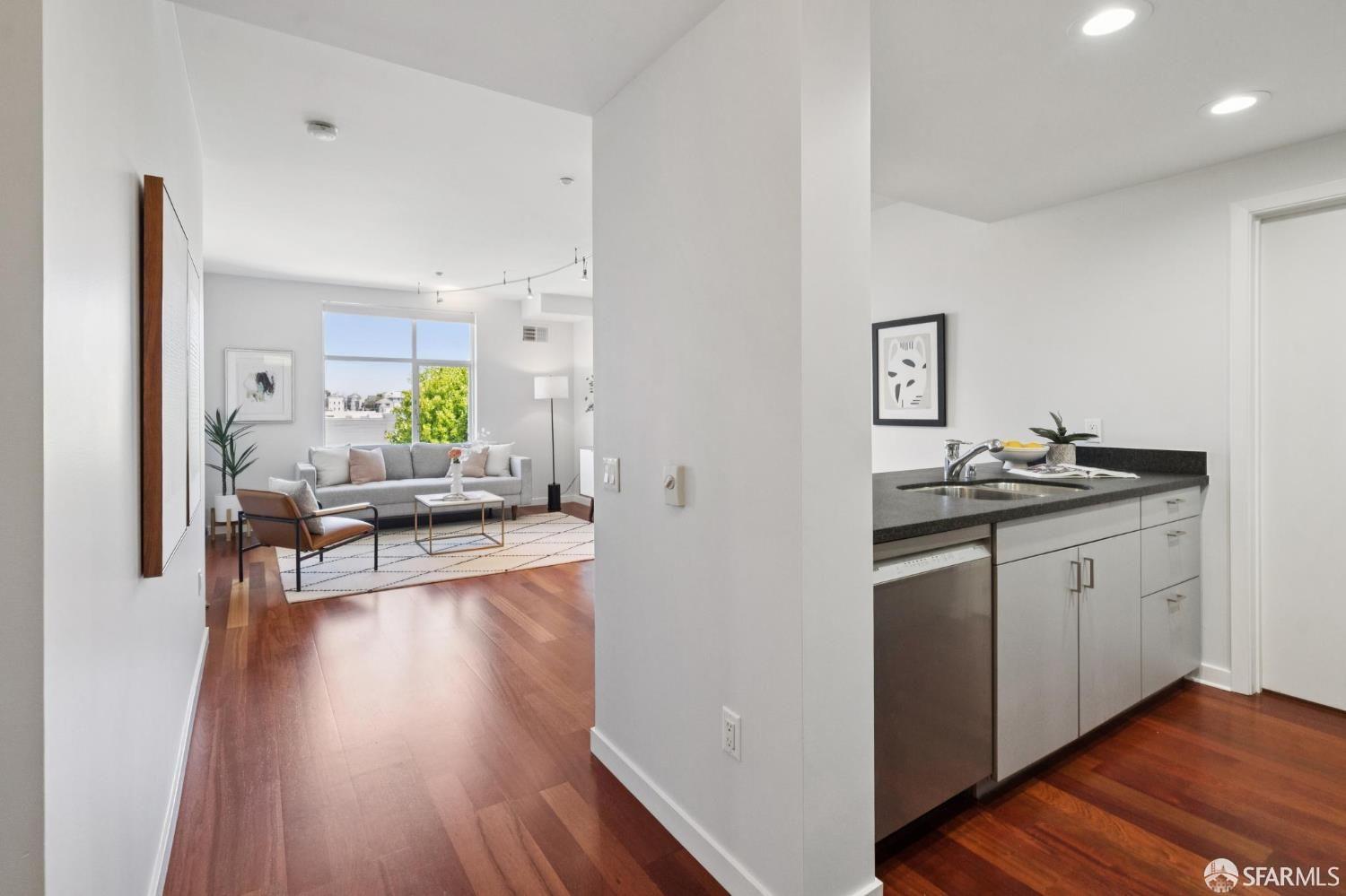Detail Gallery Image 7 of 27 For 451 Kansas St #428,  San Francisco,  CA 94107 - 2 Beds | 2 Baths