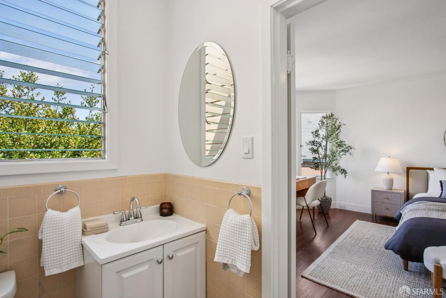 Detail Gallery Image 29 of 48 For 3720 Webster St, San Francisco,  CA 94123 - 3 Beds | 2/2 Baths