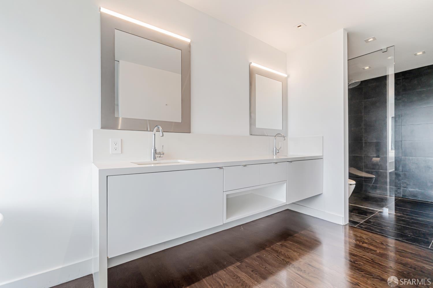 Detail Gallery Image 38 of 54 For 69 Uranus Ter, San Francisco,  CA 94114 - 3 Beds | 3 Baths