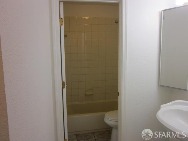 Detail Gallery Image 11 of 15 For 1404 Del Rio Cir #C,  Concord,  CA 94518 - 2 Beds | 1 Baths