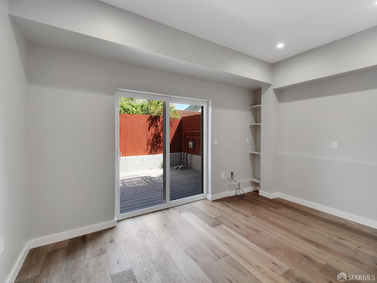 Detail Gallery Image 2 of 24 For 1856 Pacific Ave, San Francisco,  CA 94109 - 0 Beds | 1 Baths