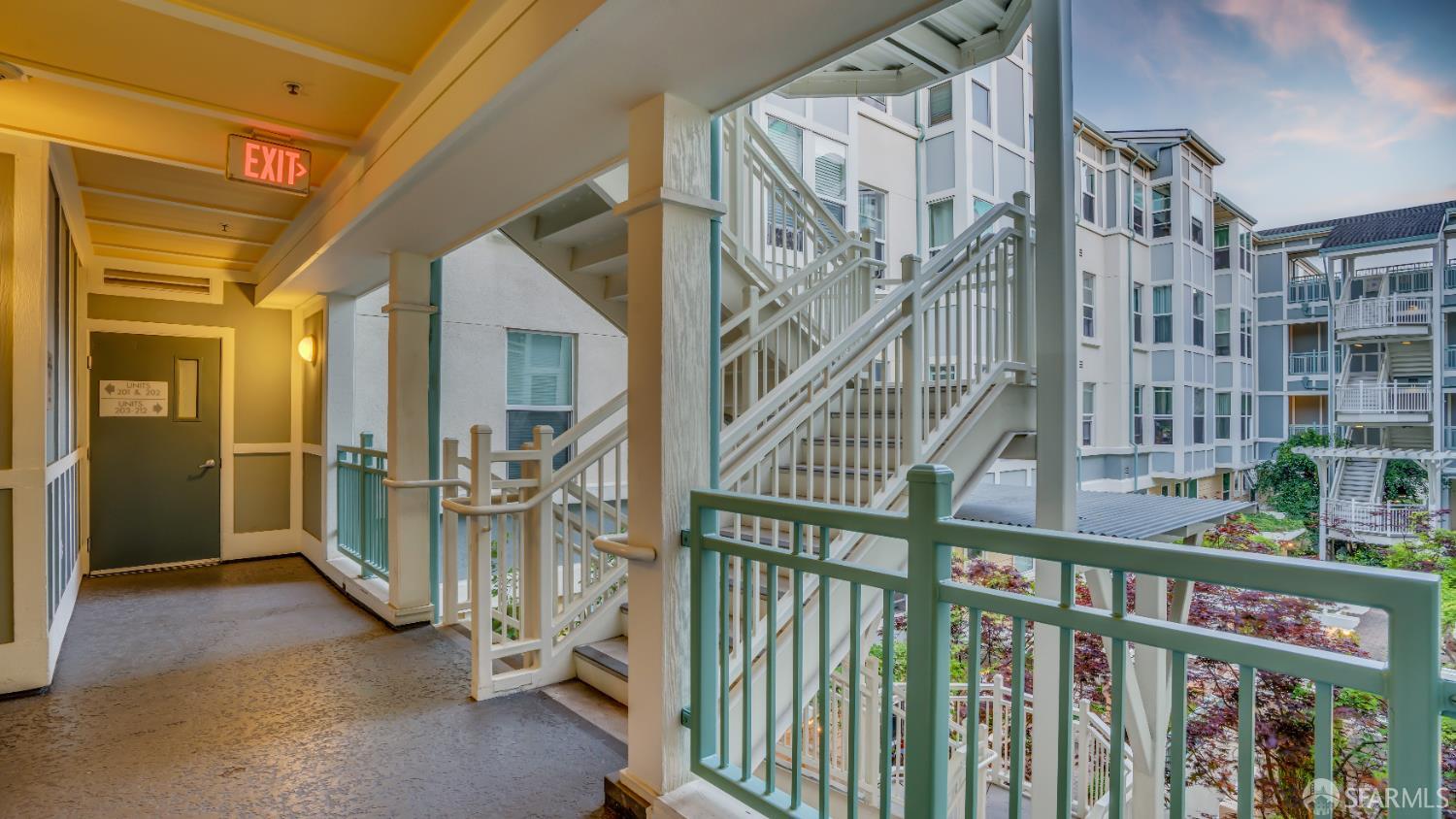 Detail Gallery Image 43 of 46 For 655 12th St #220,  Oakland,  CA 94607 - 2 Beds | 2 Baths