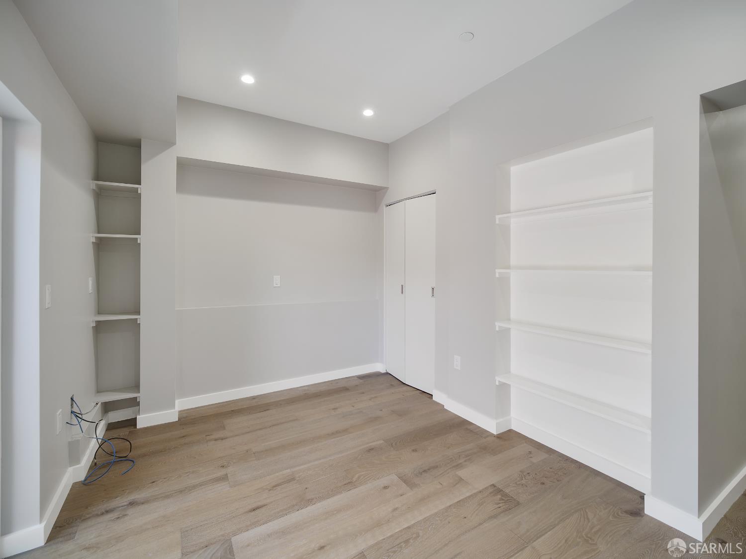 Detail Gallery Image 4 of 24 For 1856 Pacific Ave, San Francisco,  CA 94109 - 0 Beds | 1 Baths