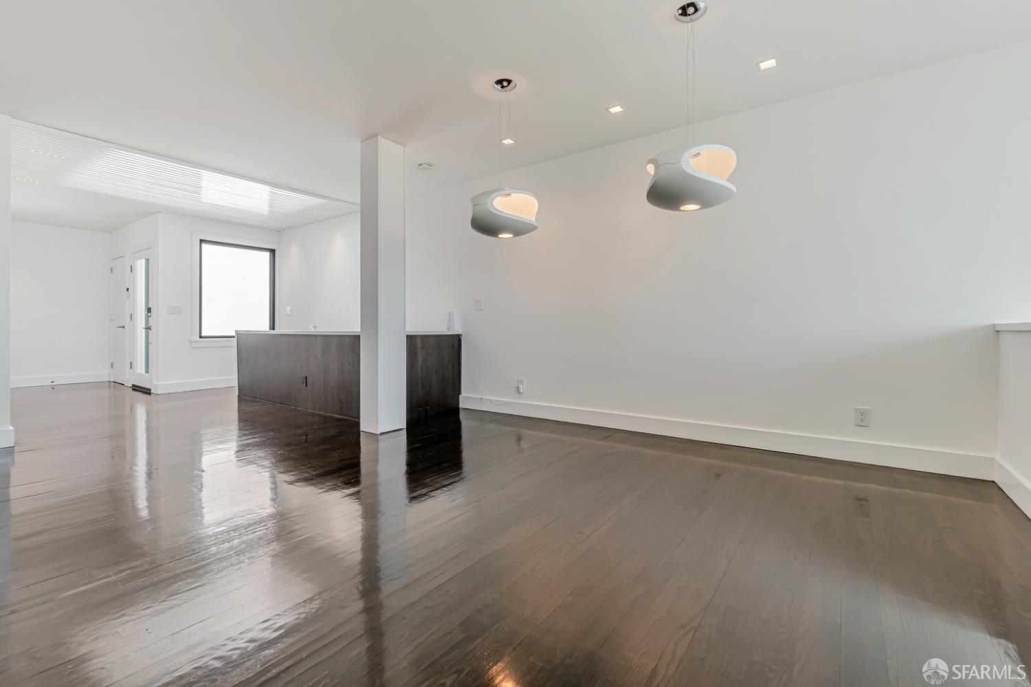 Detail Gallery Image 17 of 54 For 69 Uranus Ter, San Francisco,  CA 94114 - 3 Beds | 3 Baths