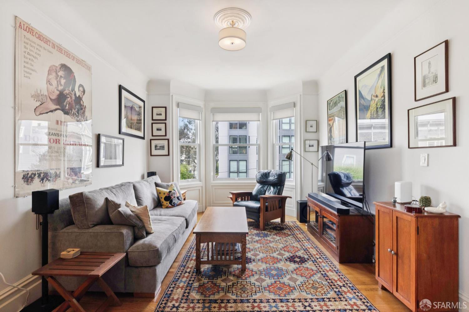 Detail Gallery Image 10 of 39 For 726 Lyon St, San Francisco,  CA 94115 - 3 Beds | 2 Baths