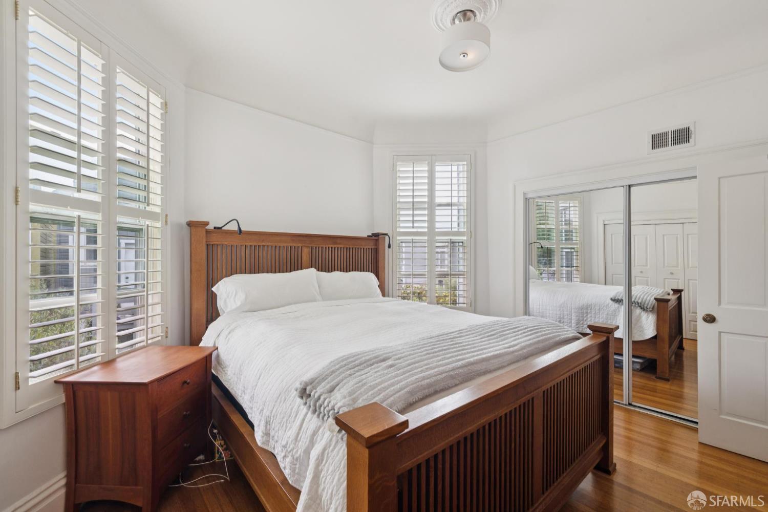 Detail Gallery Image 13 of 39 For 726 Lyon St, San Francisco,  CA 94115 - 3 Beds | 2 Baths