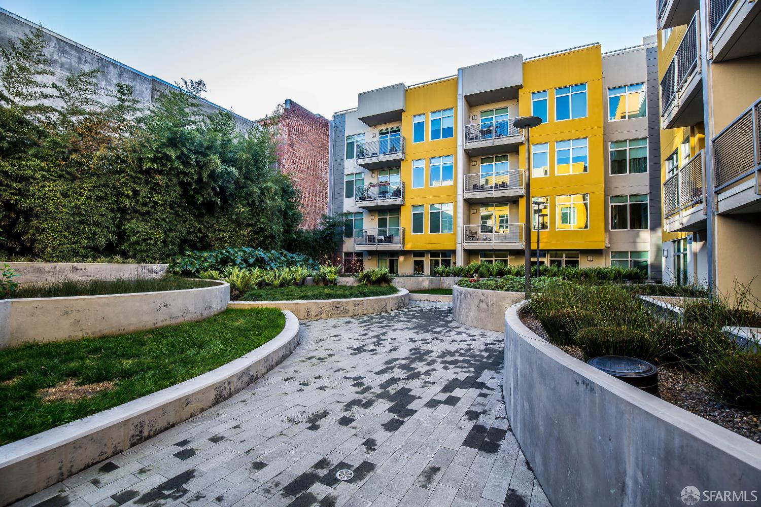 Detail Gallery Image 19 of 21 For 2655 Bush St #214,  San Francisco,  CA 94115 - 2 Beds | 2 Baths
