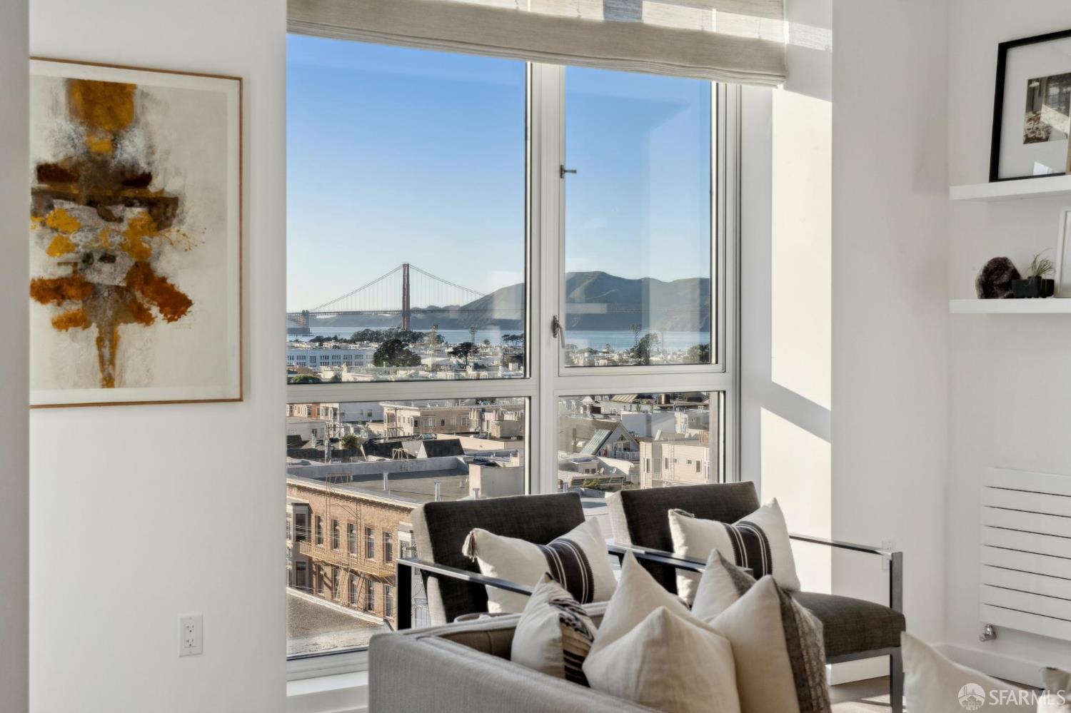 Detail Gallery Image 6 of 56 For 1501 Filbert St Ph7f,  San Francisco,  CA 94123 - 2 Beds | 2/1 Baths