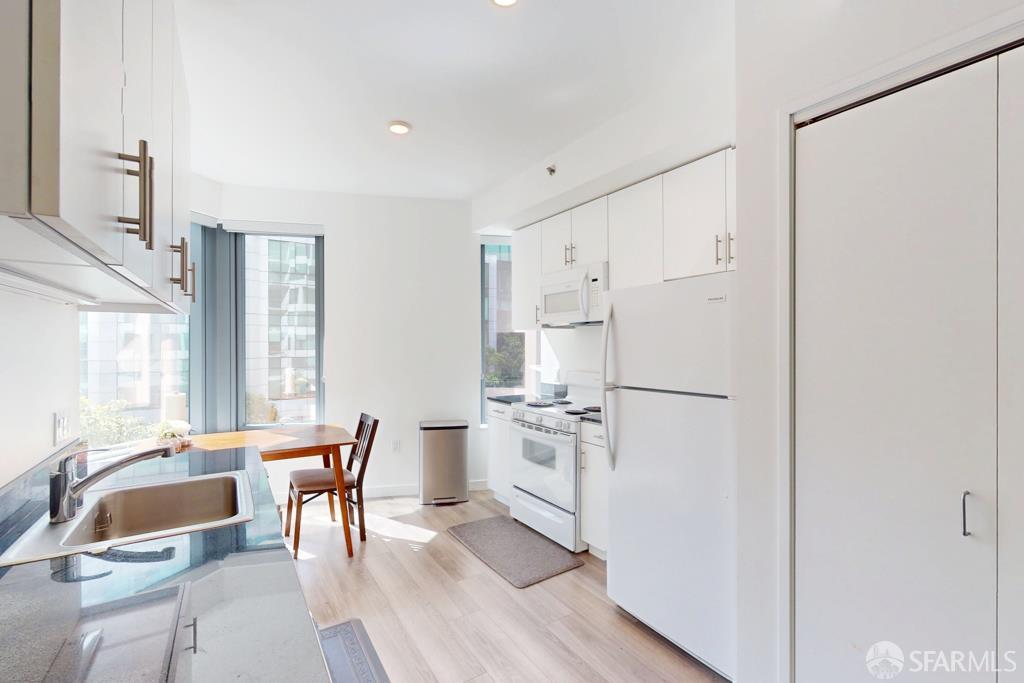Detail Gallery Image 7 of 14 For 280 Spear St 3d,  San Francisco,  CA 94105 - 2 Beds | 1 Baths