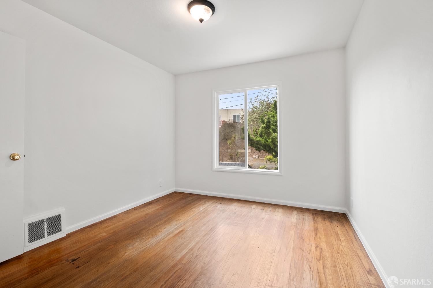 Detail Gallery Image 34 of 52 For 168 Avalon Dr, Daly City,  CA 94015 - 3 Beds | 2 Baths