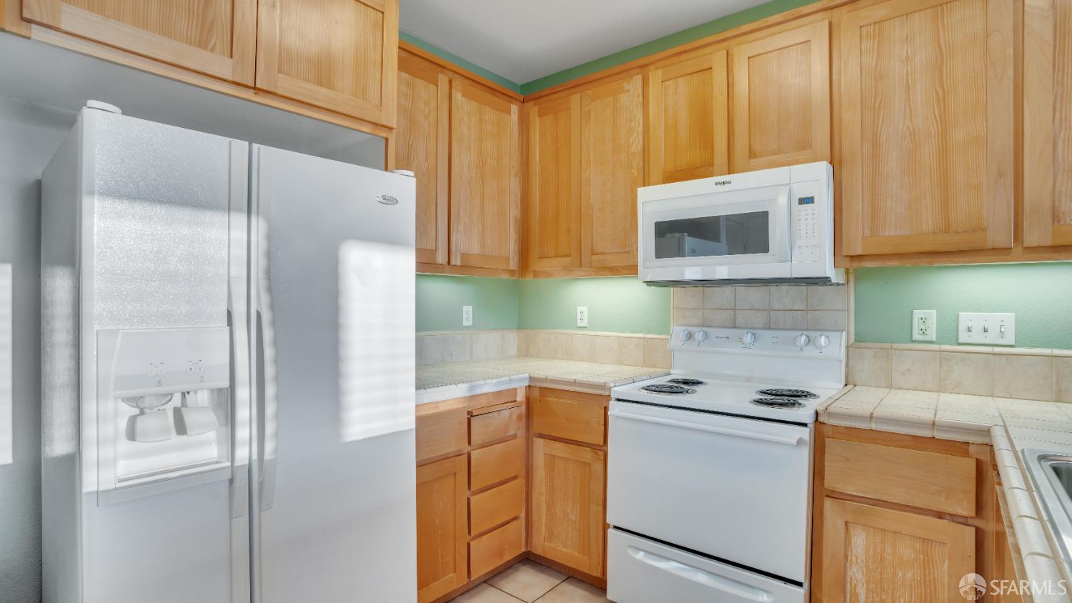 Detail Gallery Image 10 of 46 For 655 12th St #220,  Oakland,  CA 94607 - 2 Beds | 2 Baths