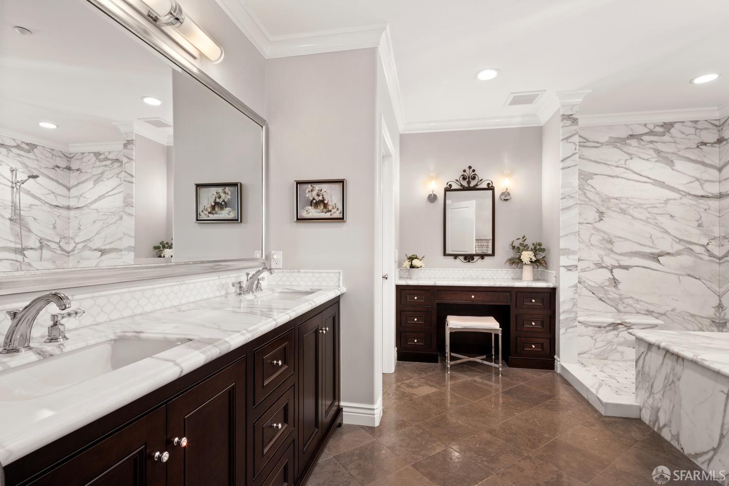 Detail Gallery Image 20 of 35 For 1127 Oak Hill Rd, Lafayette,  CA 94549 - 3 Beds | 3 Baths