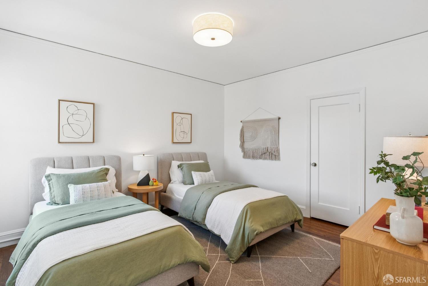 Detail Gallery Image 30 of 48 For 3720 Webster St, San Francisco,  CA 94123 - 3 Beds | 2/2 Baths