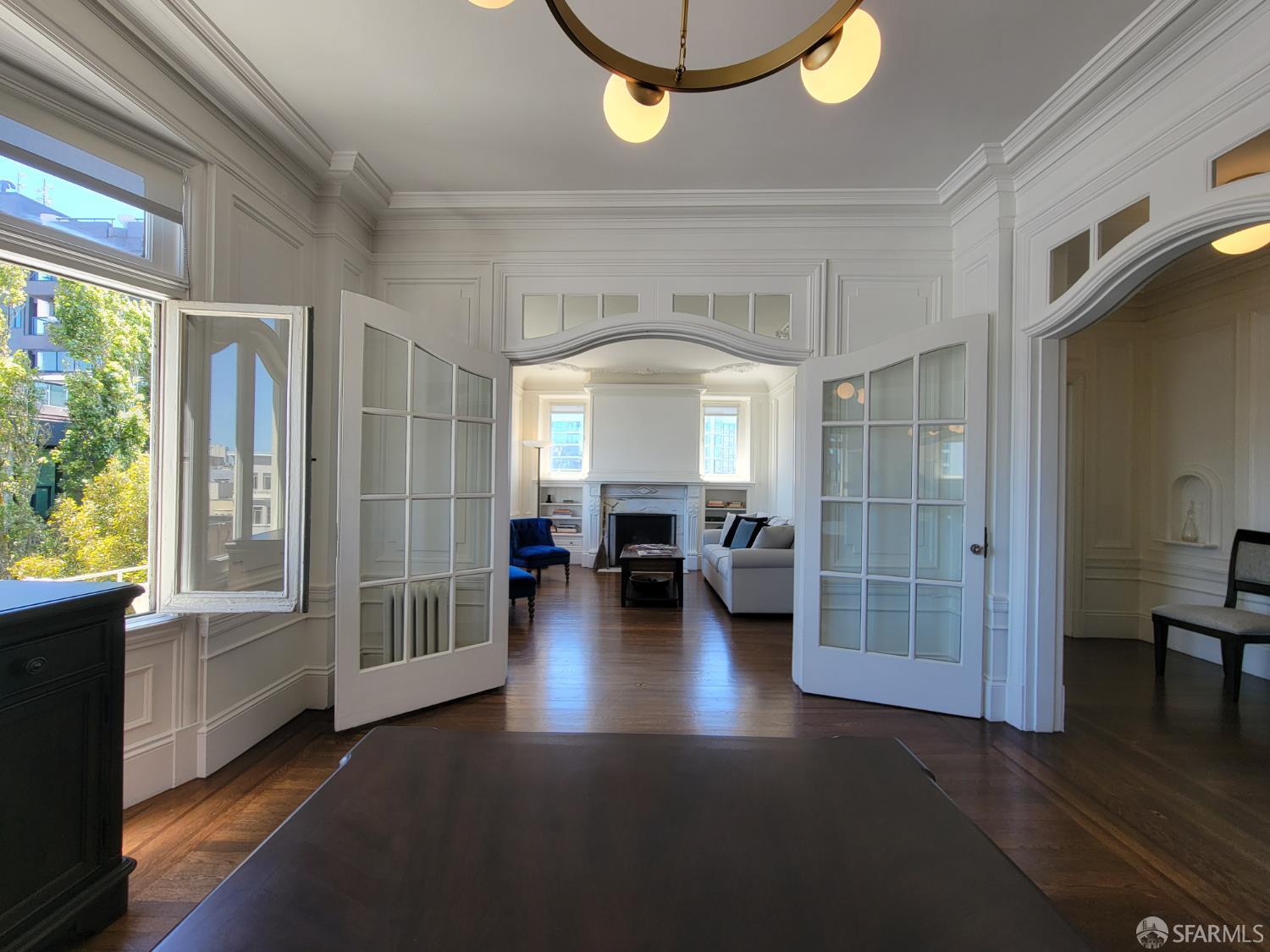 Detail Gallery Image 6 of 23 For 1740 Franklin St #10,  San Francisco,  CA 94109 - 3 Beds | 1/1 Baths