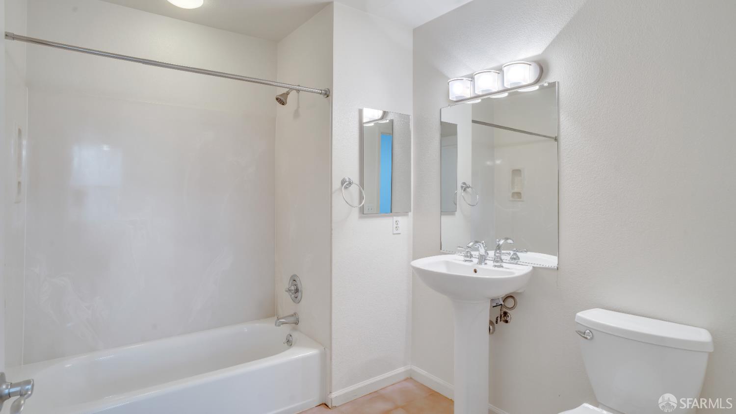 Detail Gallery Image 23 of 46 For 655 12th St #220,  Oakland,  CA 94607 - 2 Beds | 2 Baths
