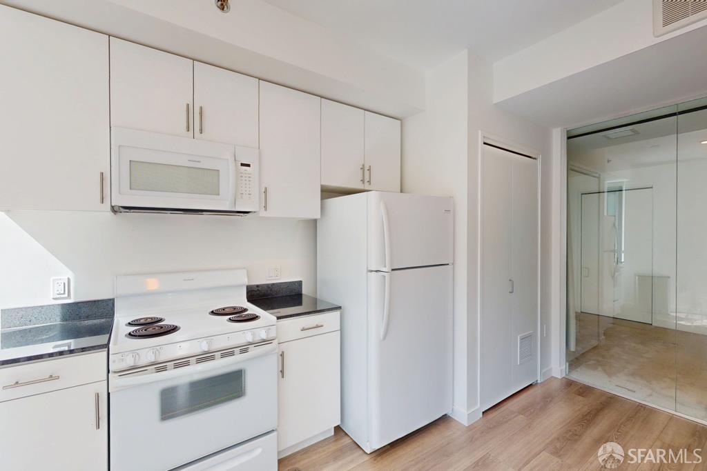 Detail Gallery Image 9 of 14 For 280 Spear St 3d,  San Francisco,  CA 94105 - 2 Beds | 1 Baths