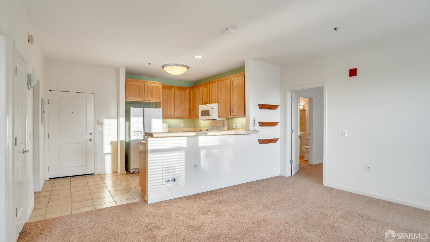 Detail Gallery Image 5 of 46 For 655 12th St #220,  Oakland,  CA 94607 - 2 Beds | 2 Baths