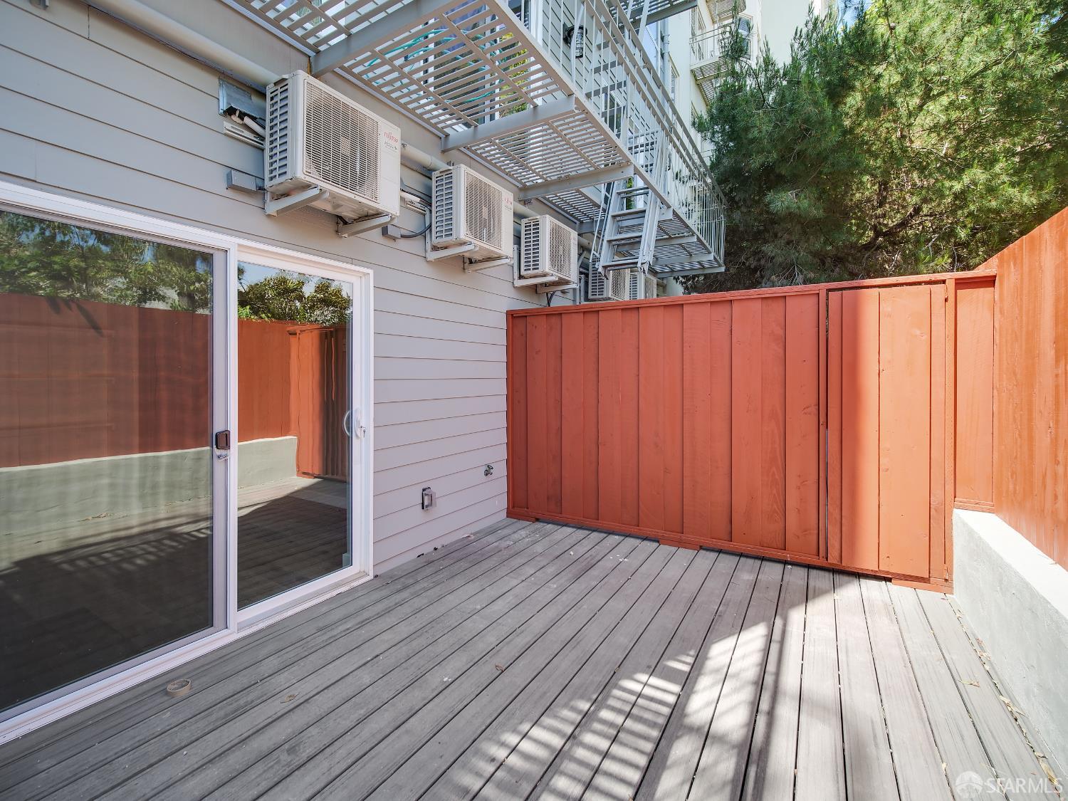 Detail Gallery Image 5 of 24 For 1856 Pacific Ave, San Francisco,  CA 94109 - 0 Beds | 1 Baths