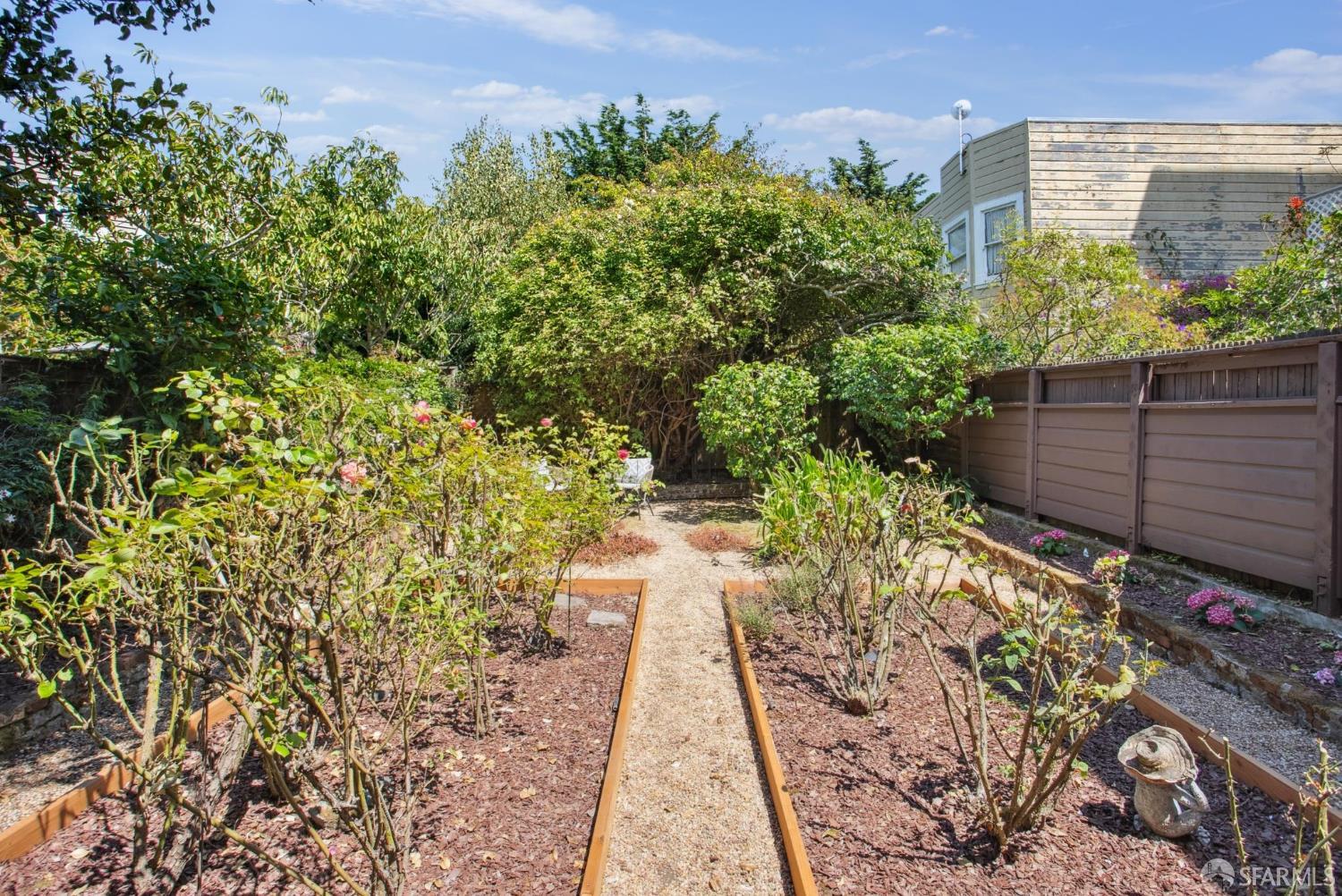 Detail Gallery Image 44 of 48 For 3720 Webster St, San Francisco,  CA 94123 - 3 Beds | 2/2 Baths