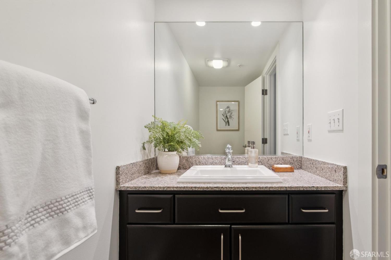 Detail Gallery Image 26 of 54 For 370 7th St #6,  San Francisco,  CA 94103 - 1 Beds | 1/1 Baths
