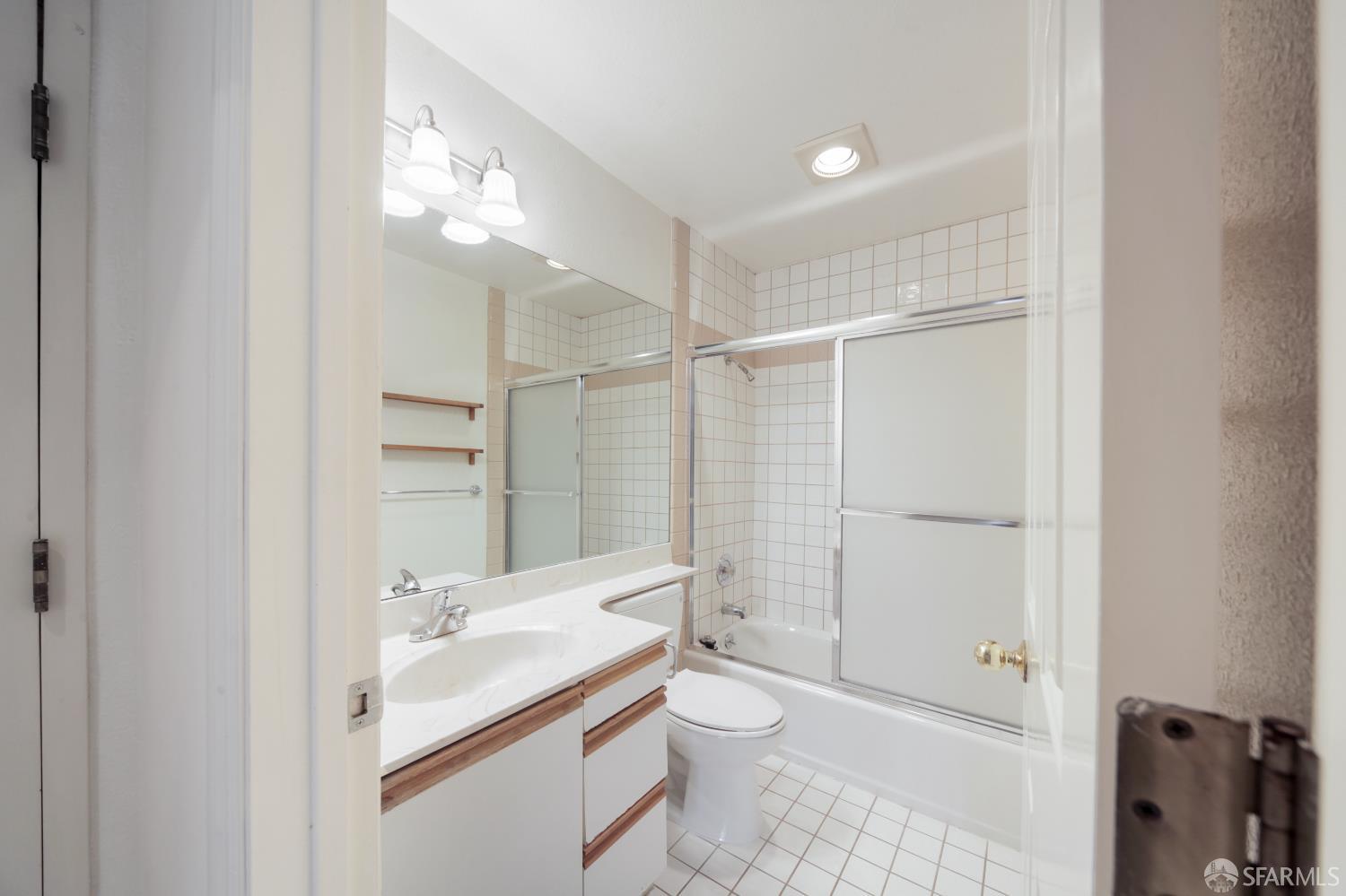 Detail Gallery Image 21 of 25 For 328 2nd Ave #2,  San Francisco,  CA 94118 - 2 Beds | 1 Baths