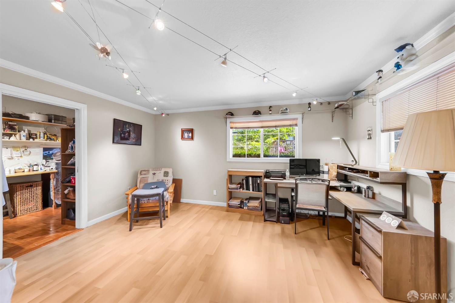 Detail Gallery Image 30 of 55 For 2668 Ross Rd, Palo Alto,  CA 94303 - 3 Beds | 2 Baths