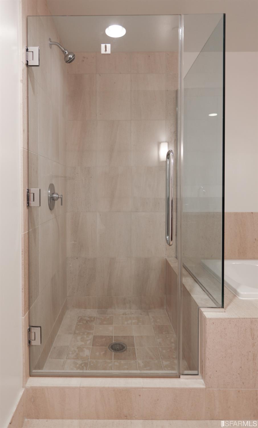 Detail Gallery Image 12 of 17 For 301 Mission St 23a,  San Francisco,  CA 94105 - 2 Beds | 2 Baths